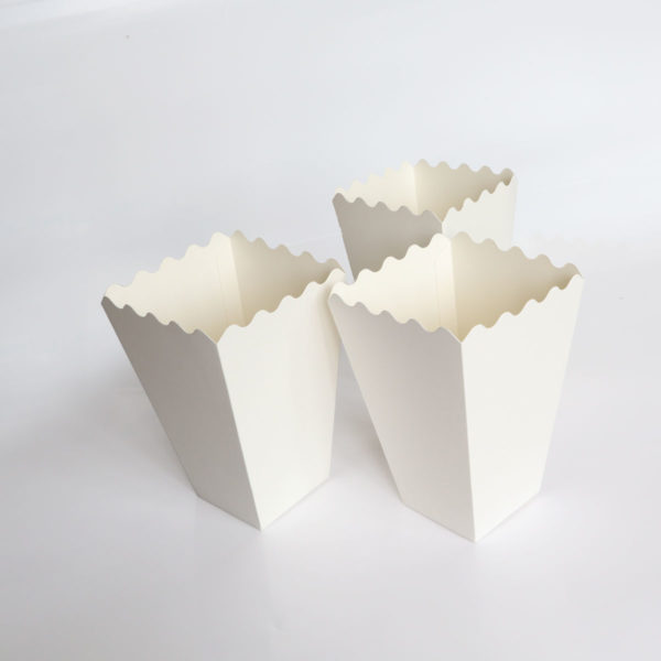 Plain popcorn containers